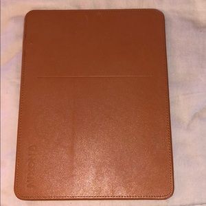 Nixon mouse pad/phone charger